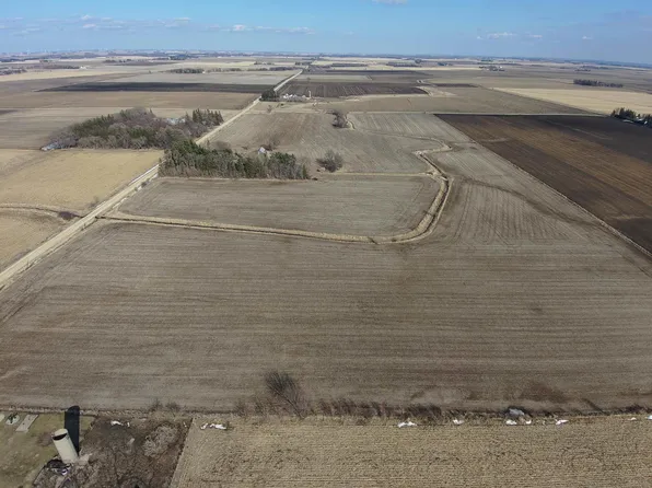 1172 370th St, Osage, IA 50461