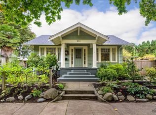 831 West Broadway, Eugene, OR 97402