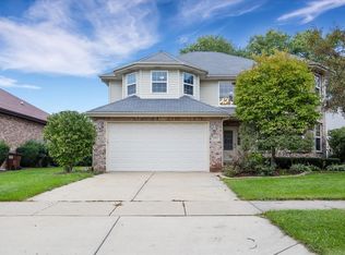 1304 Meyer Ct, Homewood, IL 60430