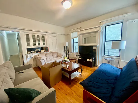 Rented by Terance Phillip, LREB | media 6