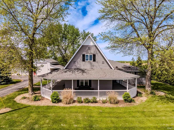 7782 S Warren Rd, Warren, IN 46792