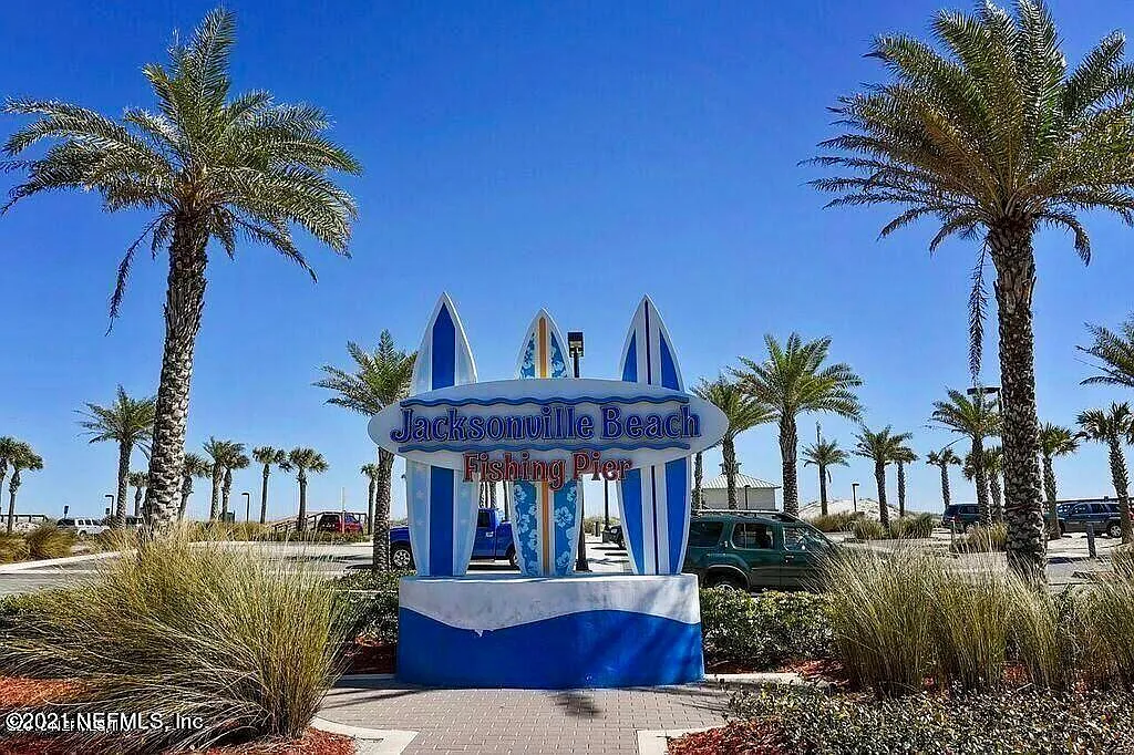 2 bed, 1.0 bath, 800 sqft, $1,850 — Photo 4
