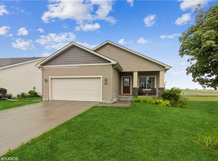 1719 15th Ave SE, Altoona, IA 50009