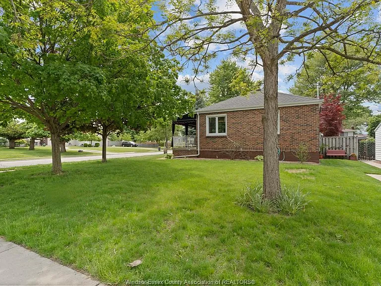 12374 Renaud St #MAIN LEVEL — Photo 3