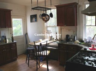 19 Putnam Ave #17T, Cambridge, MA 02139