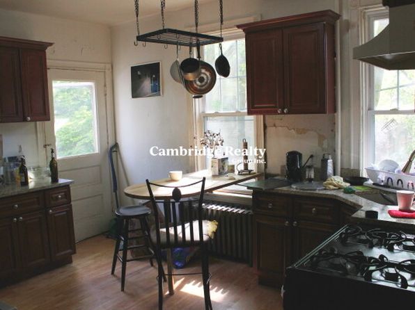 17-19 Putnam Ave #17R