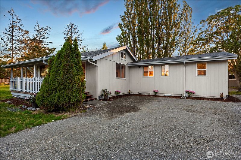 3rd image of 2579 Finkbonner Road