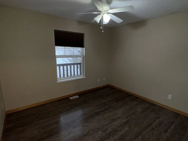 3003 Oliver St — Photo 17