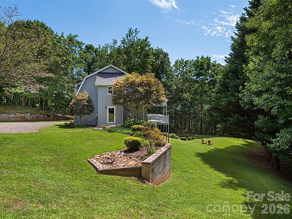 3rd image of 225 Long Branch Rd