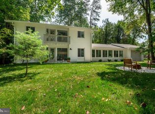 1 Carderock Ct, Bethesda, MD 20817