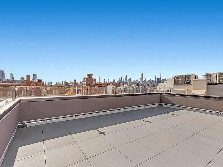 21-08 31st St #3F — Photo 14