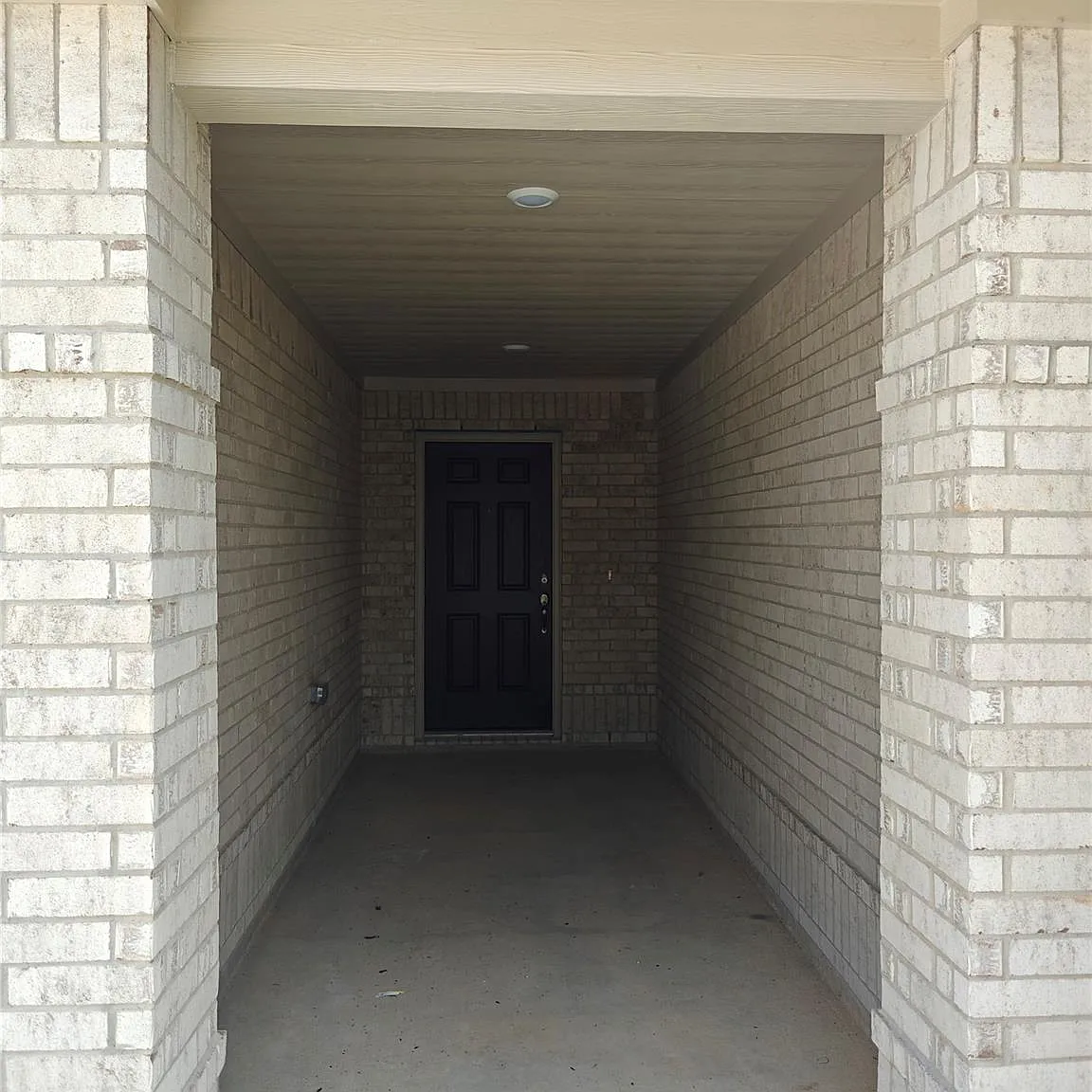 3 bed, 2.0 bath, $2,000 — Photo 4