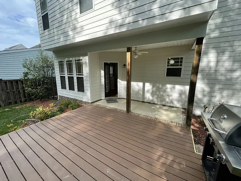 4046 Landover Ln — Photo 7