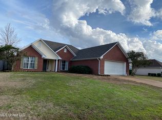 122 Evergreen Way, Flowood, MS 39232