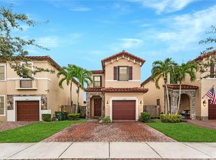 3754 NE 2nd St, Homestead, FL 33033