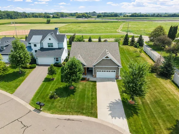 12096 Malisa Ct, Rogers, MN 55374