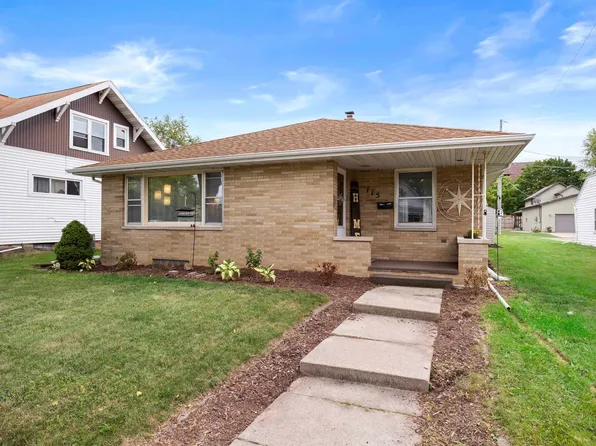 115 E 7th St, Kaukauna, WI 54130