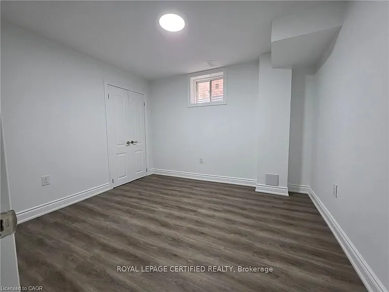 24 Chase Cres #BASEMENT — Photo 14