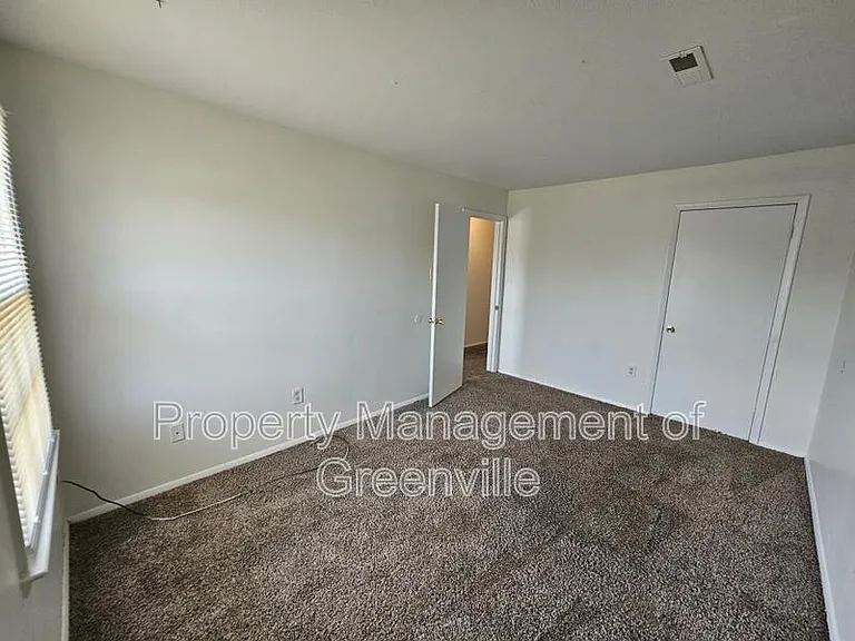 6526 White Horse Rd #17F — Photo 10