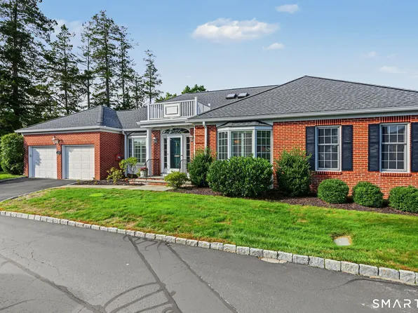 39 Bank Street #8, New Canaan, CT 06840