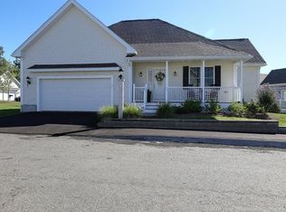 3-3 Dunrobin Cir, Methuen, MA 01844