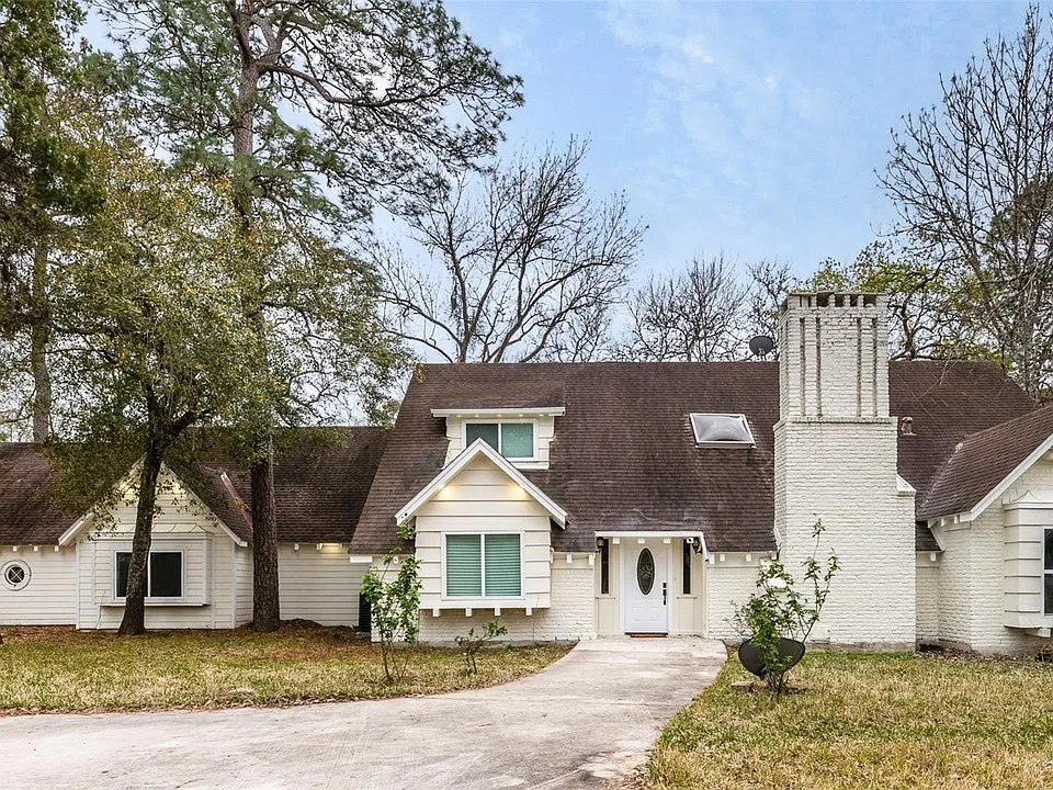 417 White Wing Ln