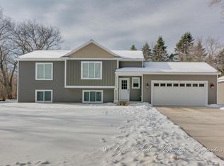 3742 Benjamin Ave NE, Grand Rapids, MI 49525