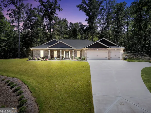 147 Whitworth Dr, Locust Grove, GA 30248