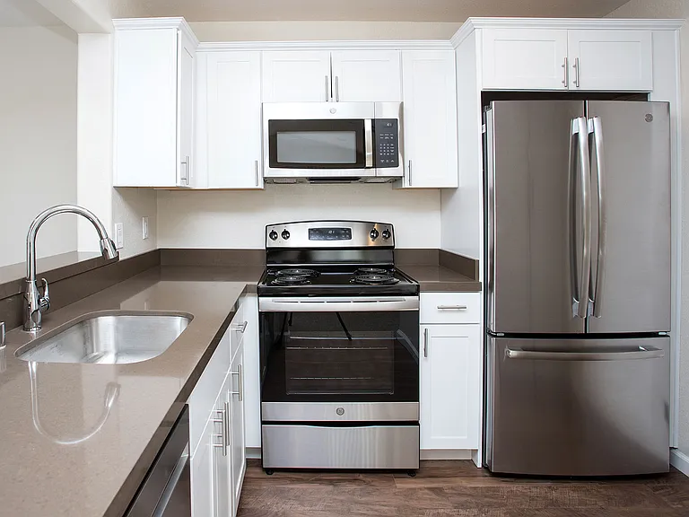 Adagio Apartment Homes — Photo 31