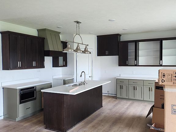 3rd image of 5114 Pinehill Rd