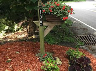 135 Red Mill Rd, Cortlandt Manor, NY 10567