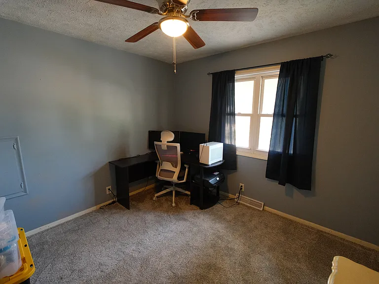 13520 Glenn St — Photo 9