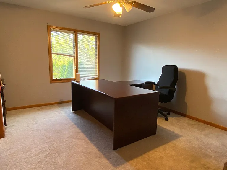 7805 Rutherford Ct — Photo 29