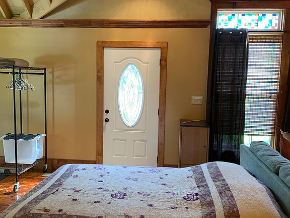 Double bed and private entrance.