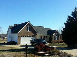 5469 Smiley Wyrick Rd, Mc Leansville, NC 27301