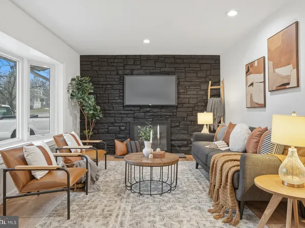 8413 Old Harford Rd, Parkville, MD 21234