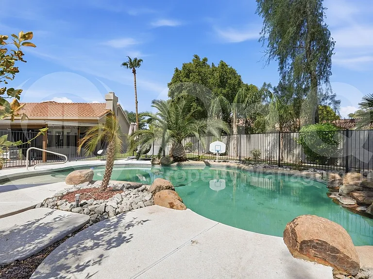 401 S Tiago Dr — Photo 65