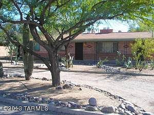 MLS FRONT WITH DRIVEWAY