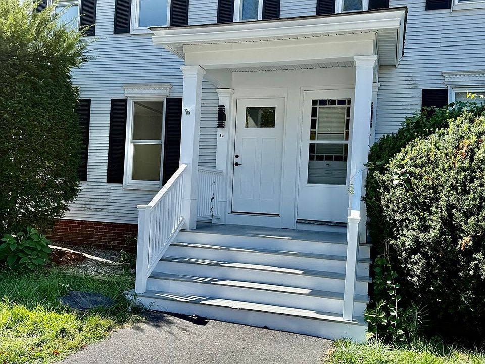 1st image of 18 S Lincoln St #18