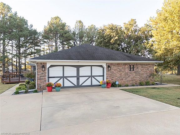 4th image of 1327 Eveningside Dr