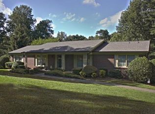 2020 Canterbury Rd, Kingsport, TN 37660