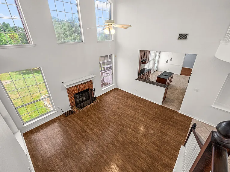 11905 Lake Stone Dr — Photo 5