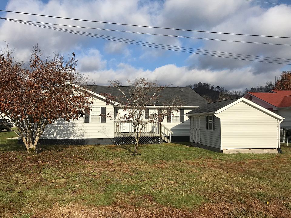 112 Tulip St Paintsville, KY, 41240 Apartments for Rent Zillow