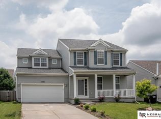 19009 Ontario St, Omaha, NE 68130