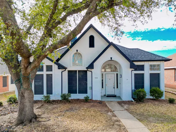 1024 E Grubb Dr, Mesquite, TX 75149