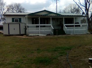 113 E Raymond St, Webbers Falls, OK 74470