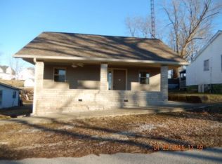 1904 J St, Bedford, IN 47421