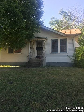 1st image of 738 Gulf St