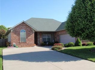 4623 W Meadowlark St, Battlefield, MO 65619