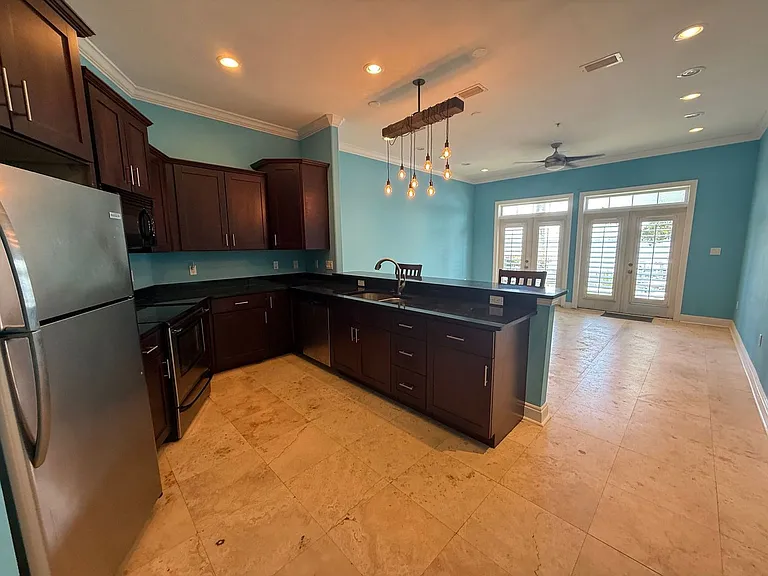 7282 Jacobs Trl — Photo 8